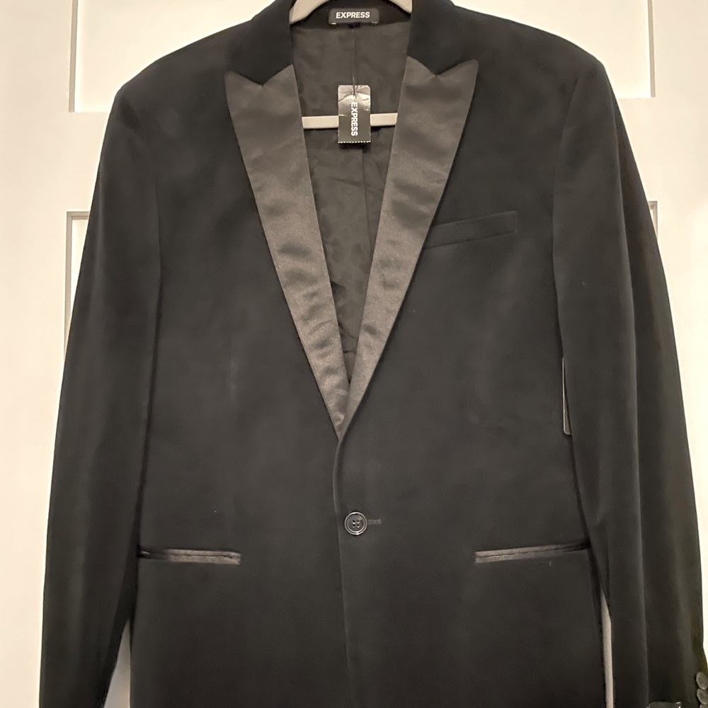 Express men’s size 38R slim Suit